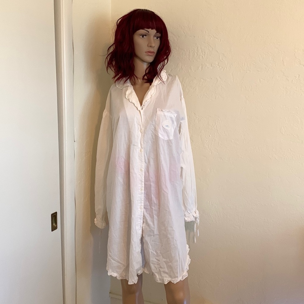 Laura Ashley 💯 cotton sleep shirt